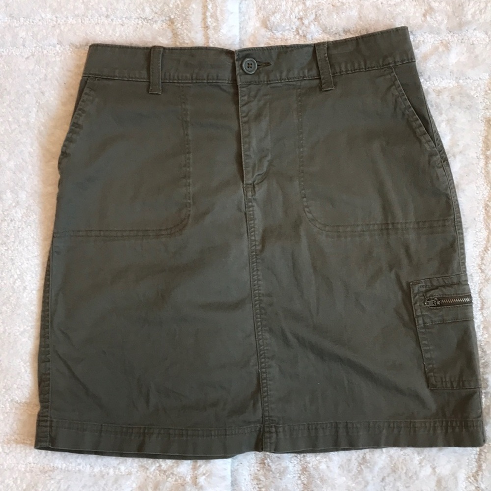 Riders by Lee Army green shirt skirt